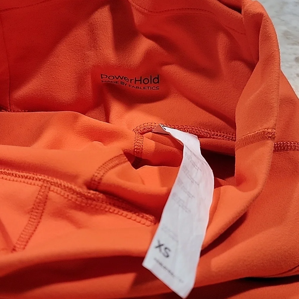 Fabletics - Picture 3 of 4